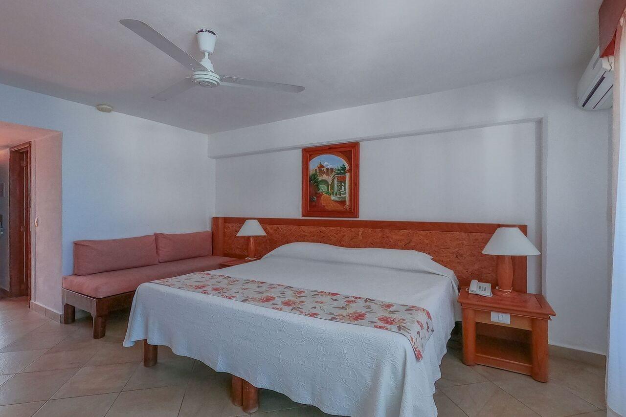 Tropicana Hotel ปูแอร์โตบาญาร์ตา ภายนอก รูปภาพ