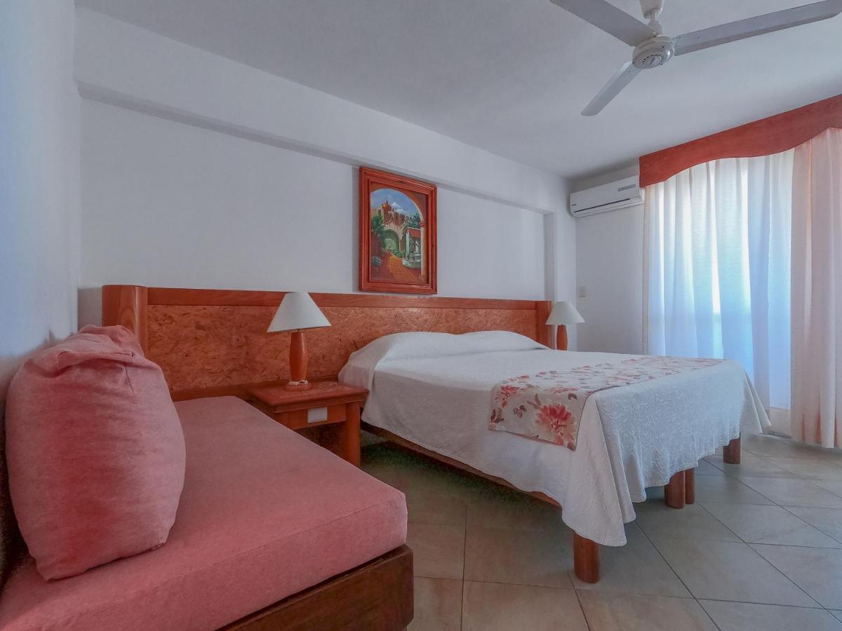 Tropicana Hotel ปูแอร์โตบาญาร์ตา ภายนอก รูปภาพ