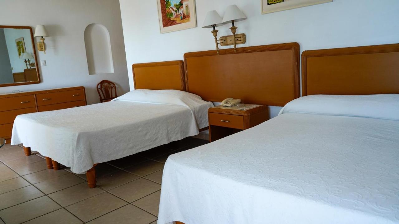 Tropicana Hotel ปูแอร์โตบาญาร์ตา ภายนอก รูปภาพ