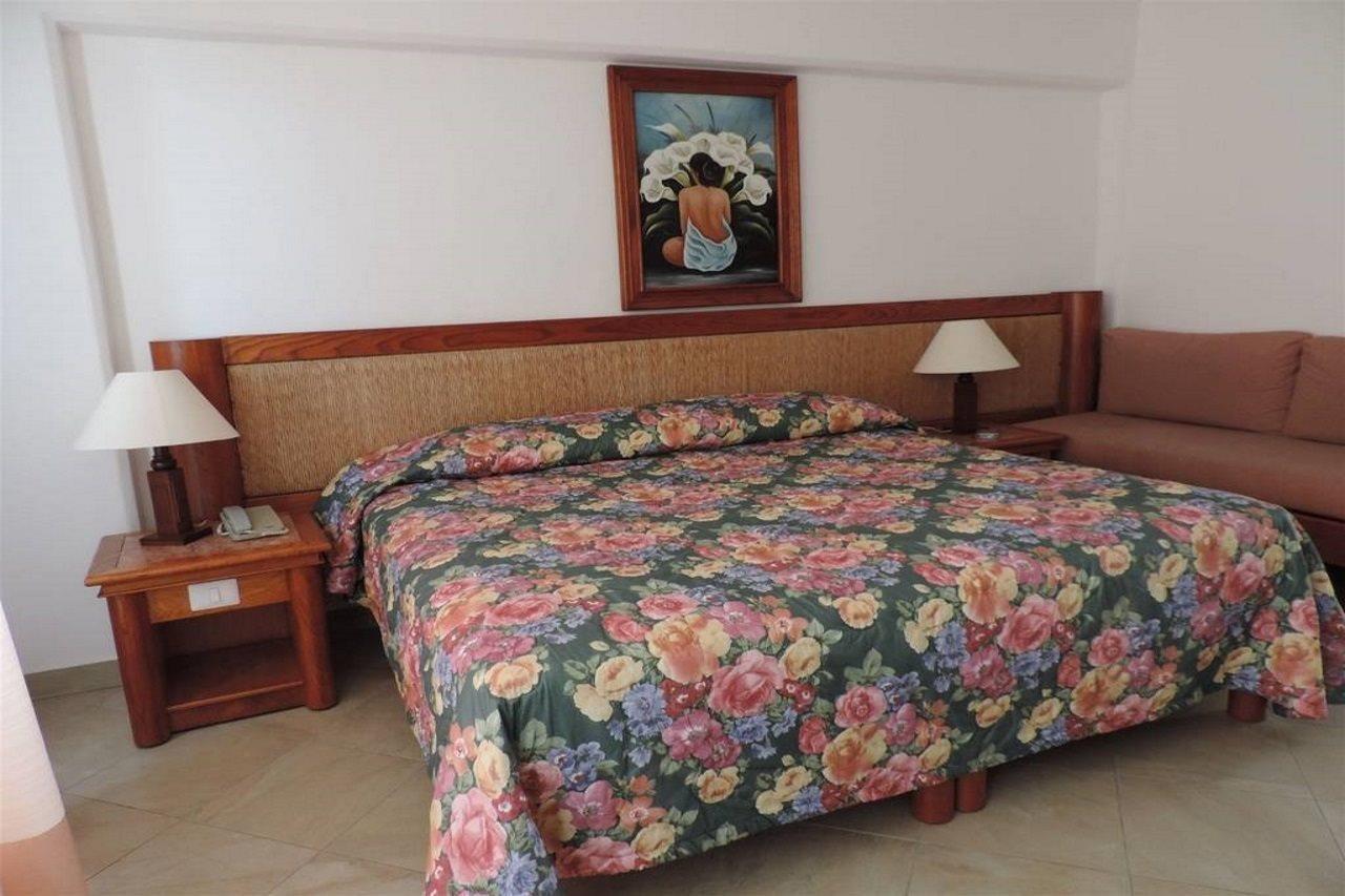 Tropicana Hotel ปูแอร์โตบาญาร์ตา ภายนอก รูปภาพ